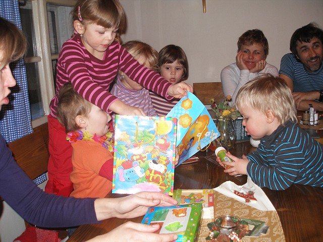 ... oslavit moje narozky ... těch dárků!