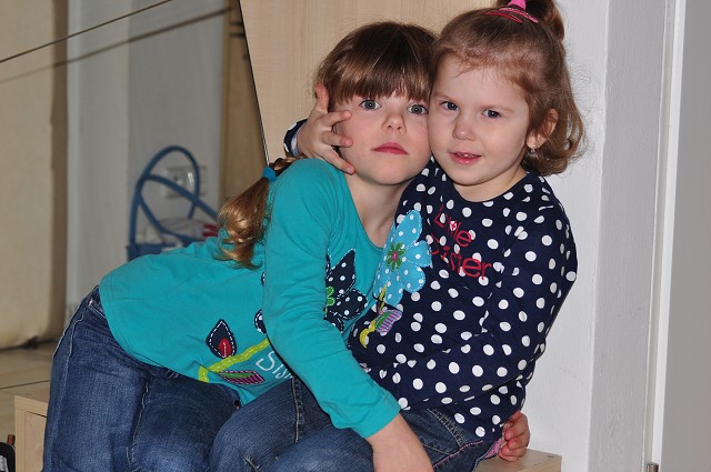 Big sister (left) and little sister (right)