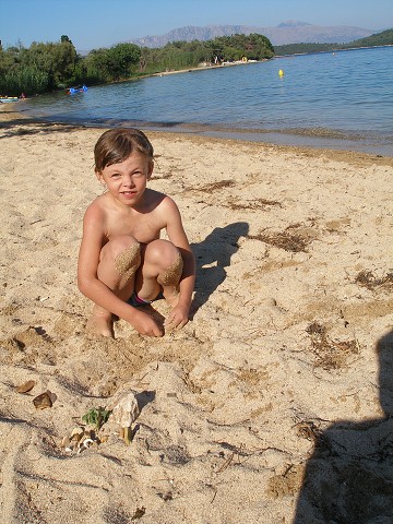 Postavím si tu městečko s domečky a palmami.