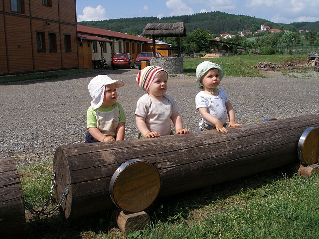 A zase trpaslci 
